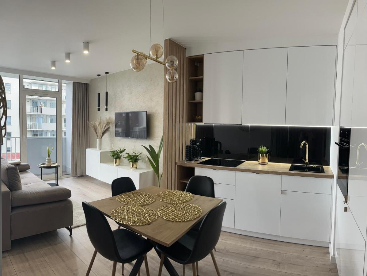 Nowoczesny Apartament Z Garazem Morelova Gdańsk Zewnętrze zdjęcie