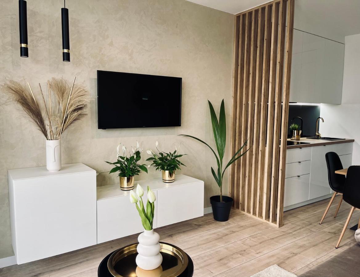 Nowoczesny Apartament Z Garazem Morelova Gdańsk Zewnętrze zdjęcie
